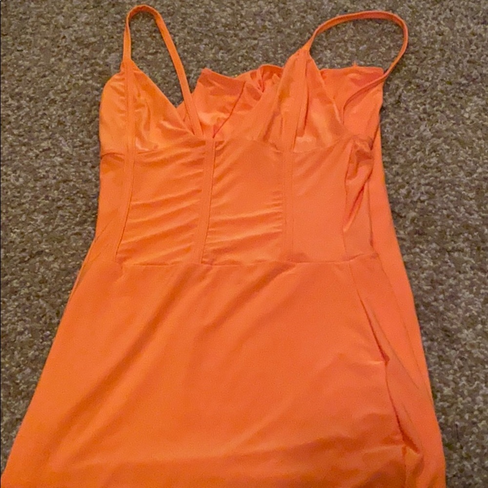 Dress - Picture 2 of 2